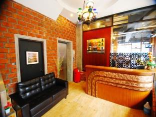 Coffee Mania House Phuket Exterior photo